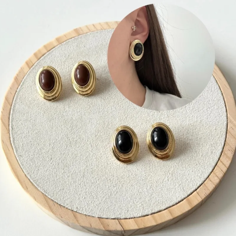 Geometrik Tasarım Gold Küpe