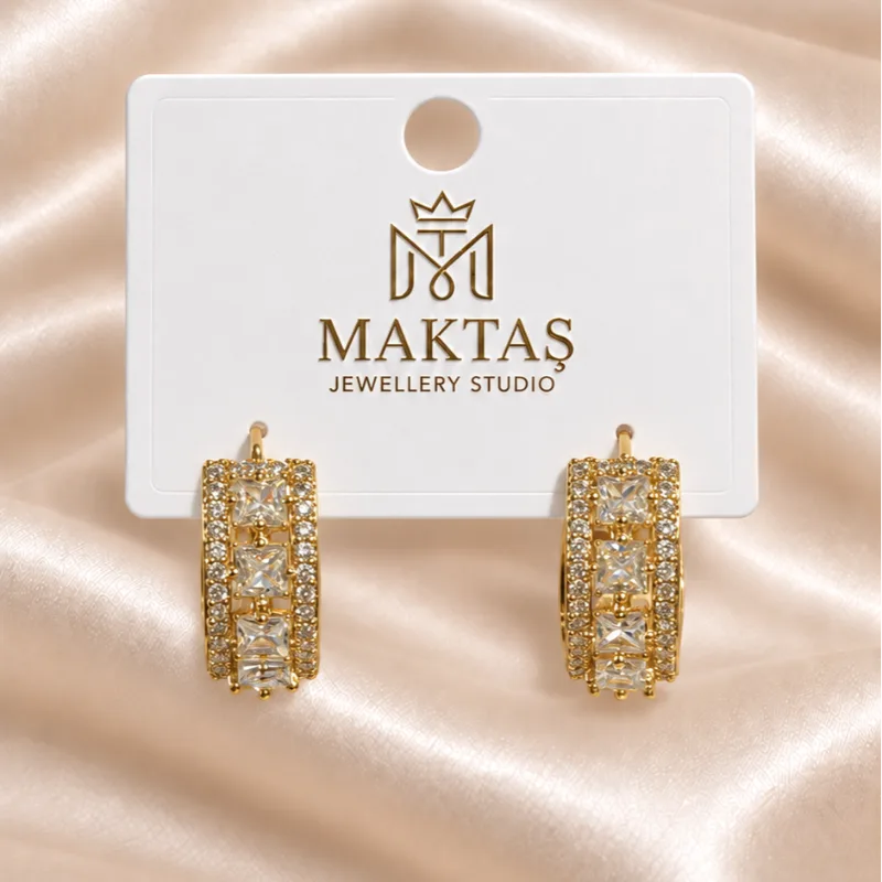 Gold Taşlı Küpe
